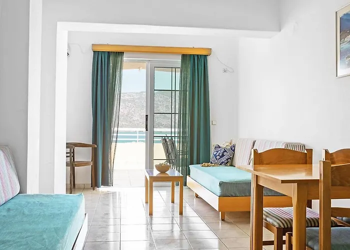 Calypso Bay Apartmanhotel
